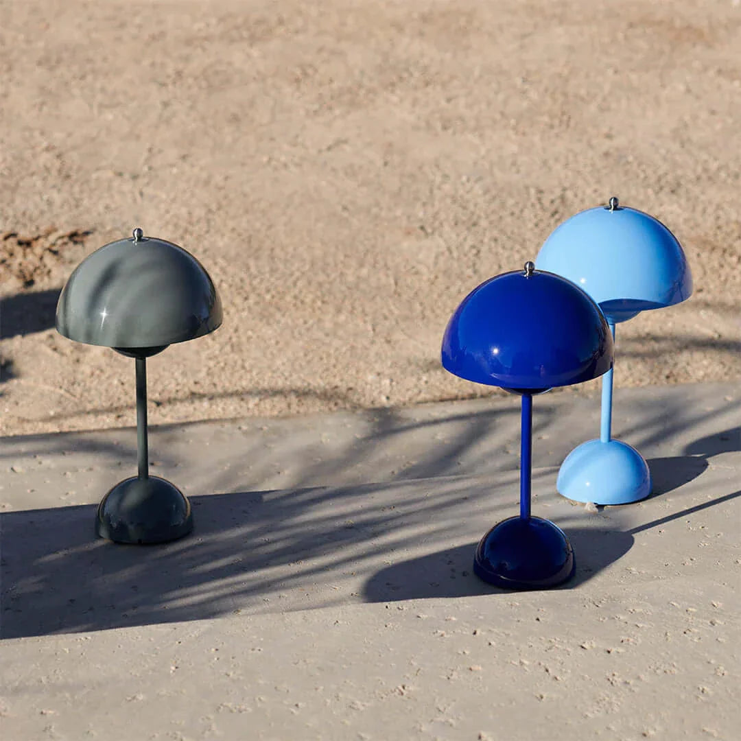 Flowerpot VP9 Portable Lamp