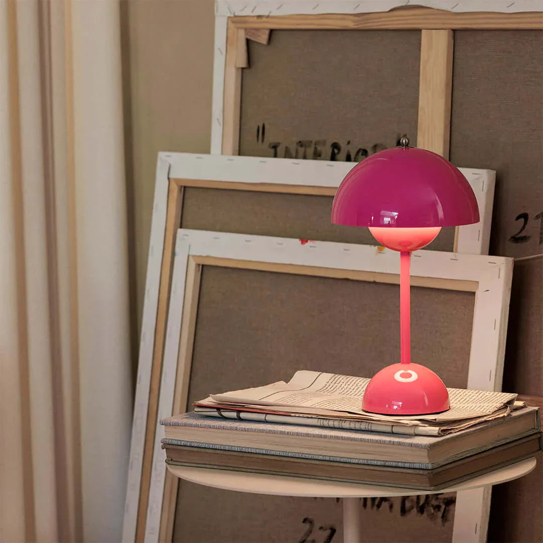 Flowerpot VP9 Portable Lamp