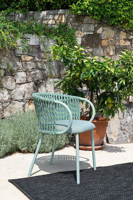 Tuka Outdoor Arm Chair (Rope Back)