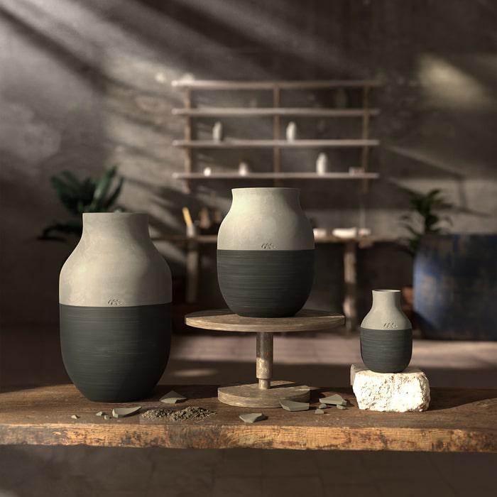 Kähler Omaggio Circulare Vase, Anthracite Grey, H: 12.2"
