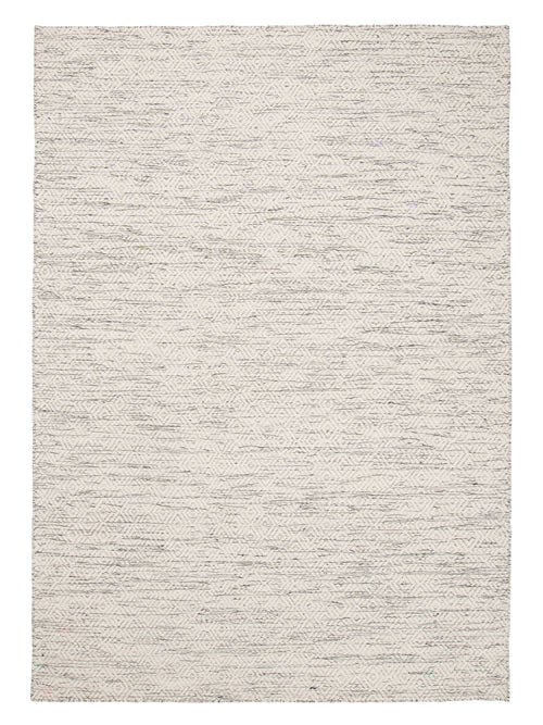 Nyoko Rug