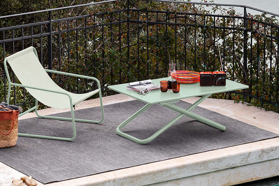 Easy Adjustable Outdoor Table
