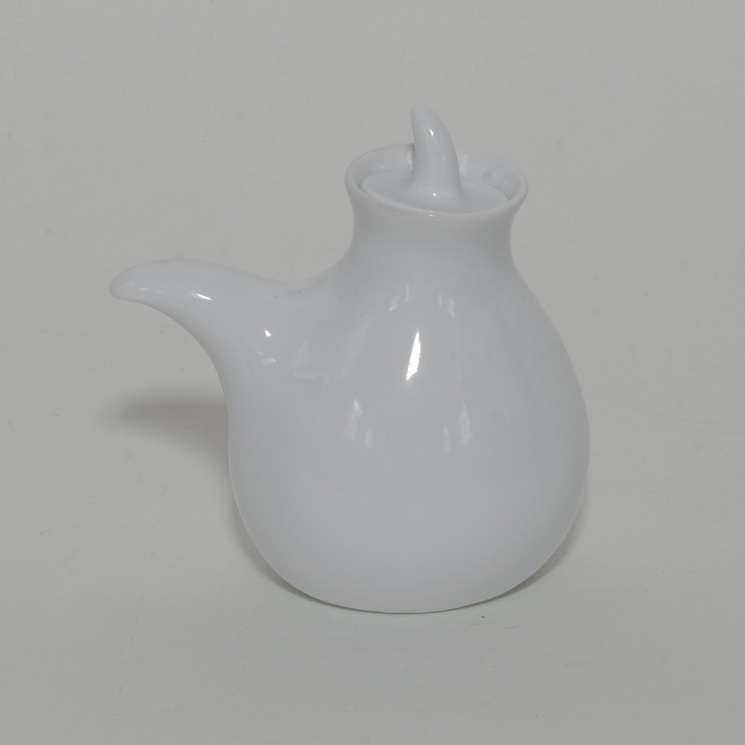 Ceramic Japan - You-ki soya dispenser