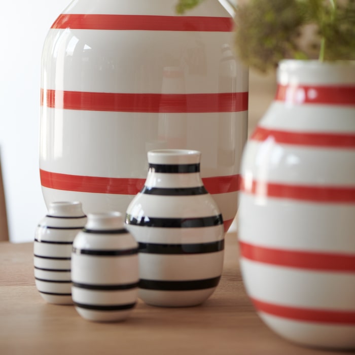 Kähler Omaggio Vase, Black