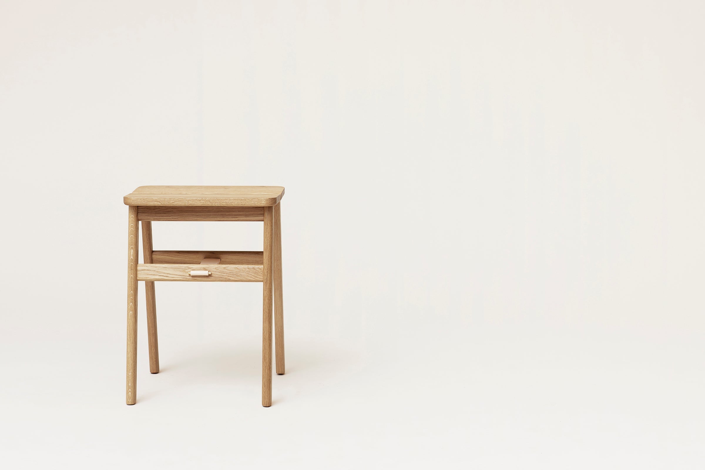 Angle Foldable Stool - White Oak