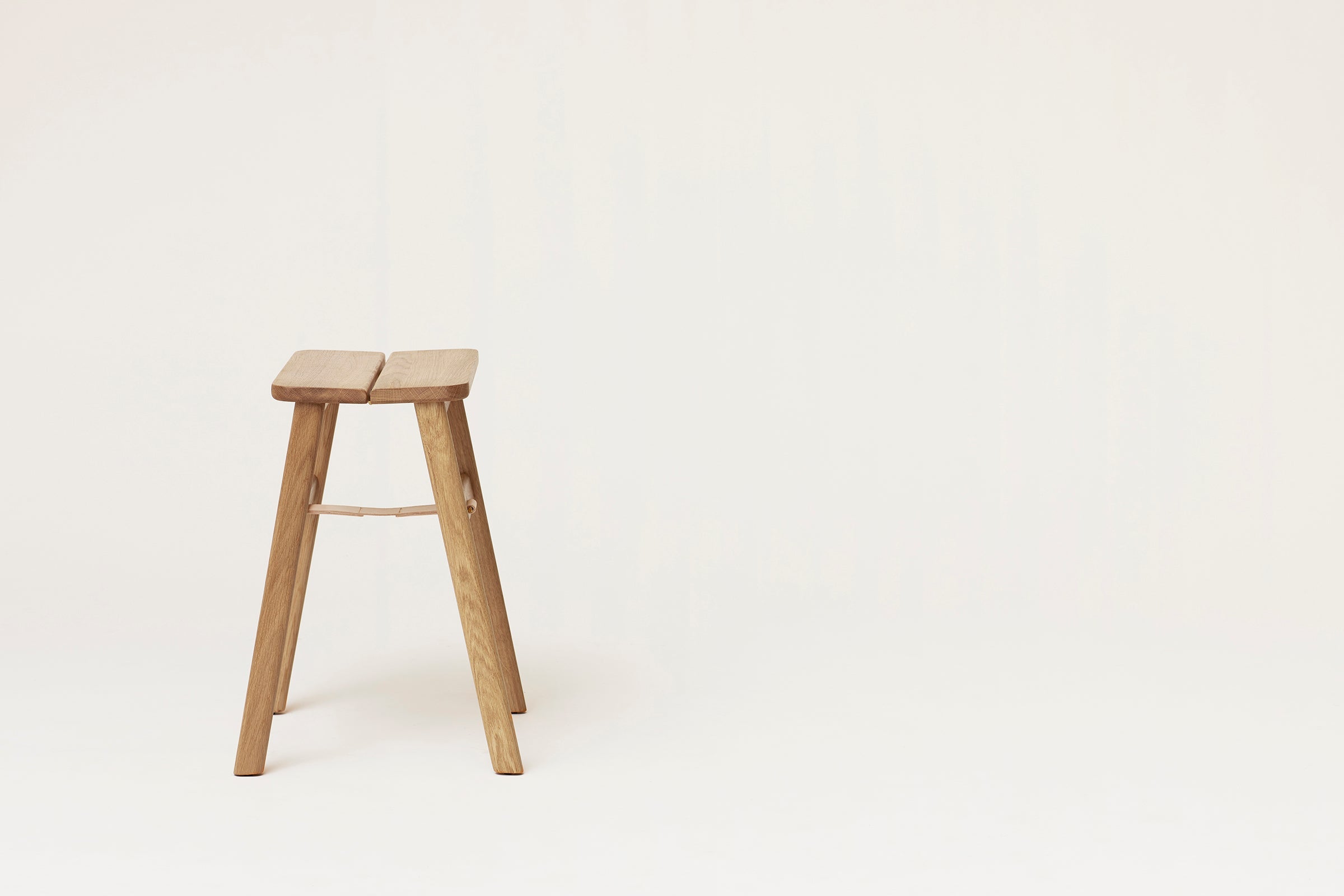 Angle Foldable Stool - White Oak