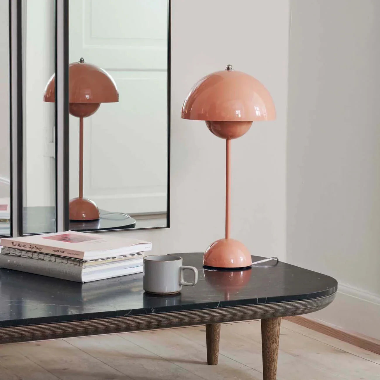 Flowerpot Table Lamp - VP3