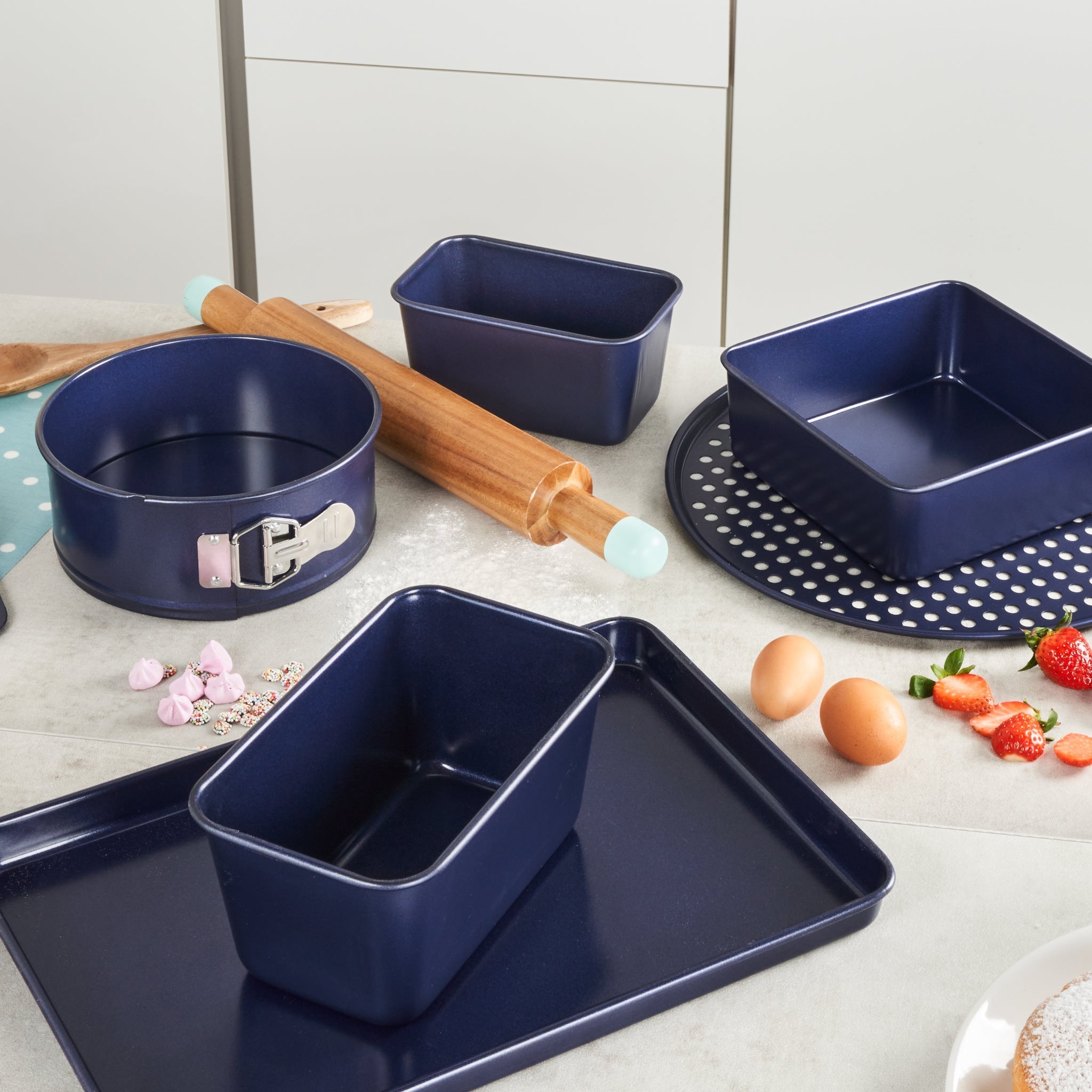Zyliss Durable Non-Stick Removable Base Cake Pan