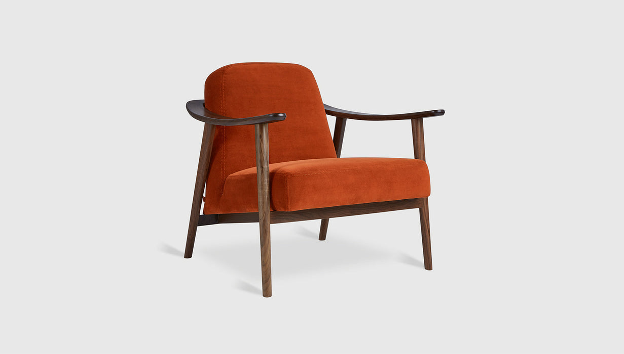 Velvet Russet / Walnut
