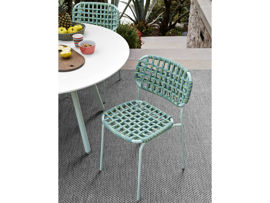 Yo! Outdoor Dining Chair (Set of Two)