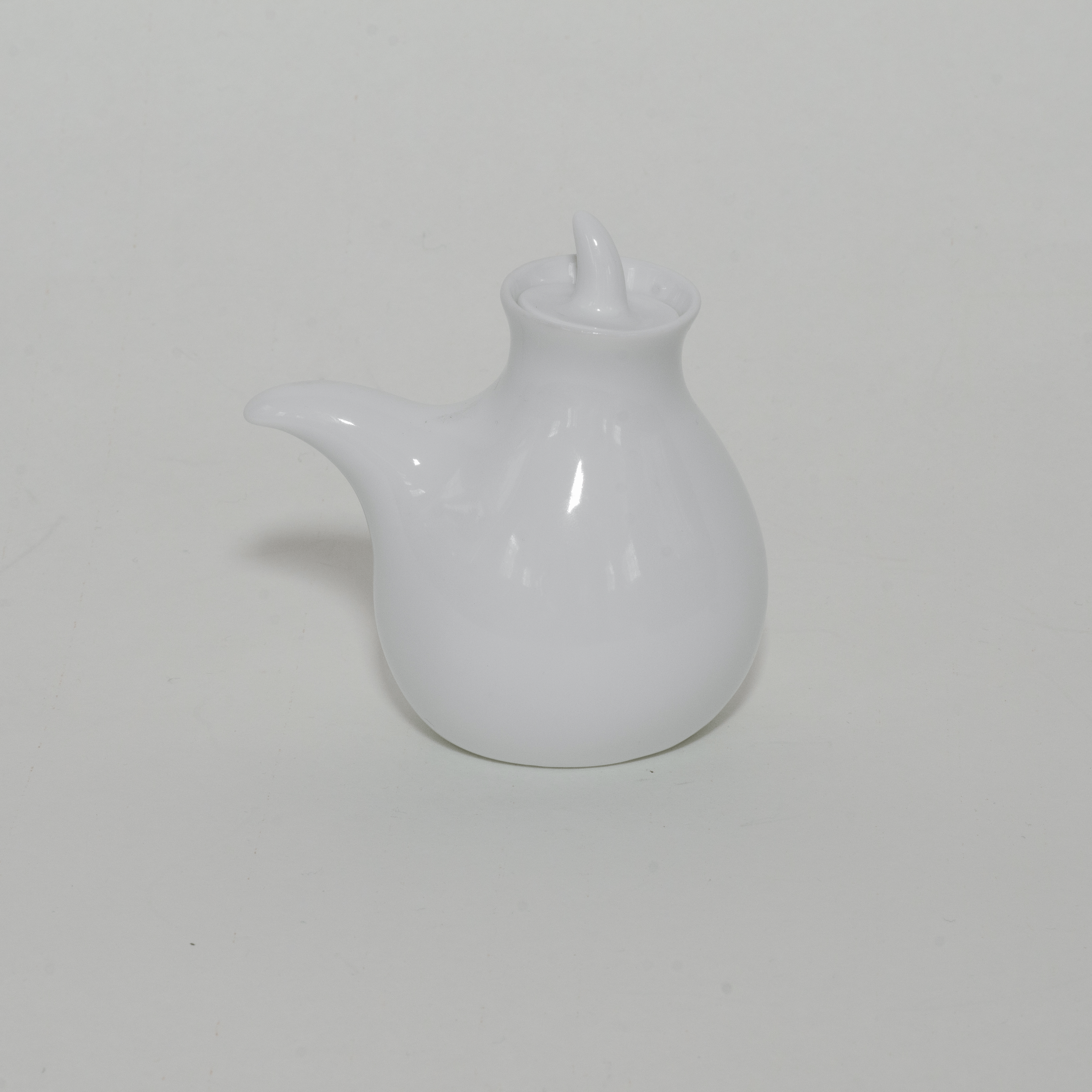 Ceramic Japan - You-ki soya dispenser