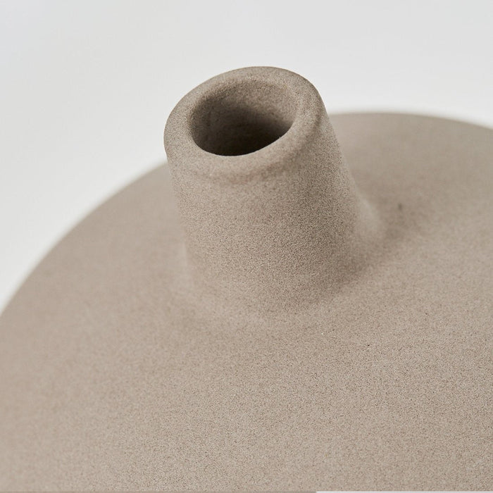 Details of small terracotta vase with grey engobe from Kristina Dam