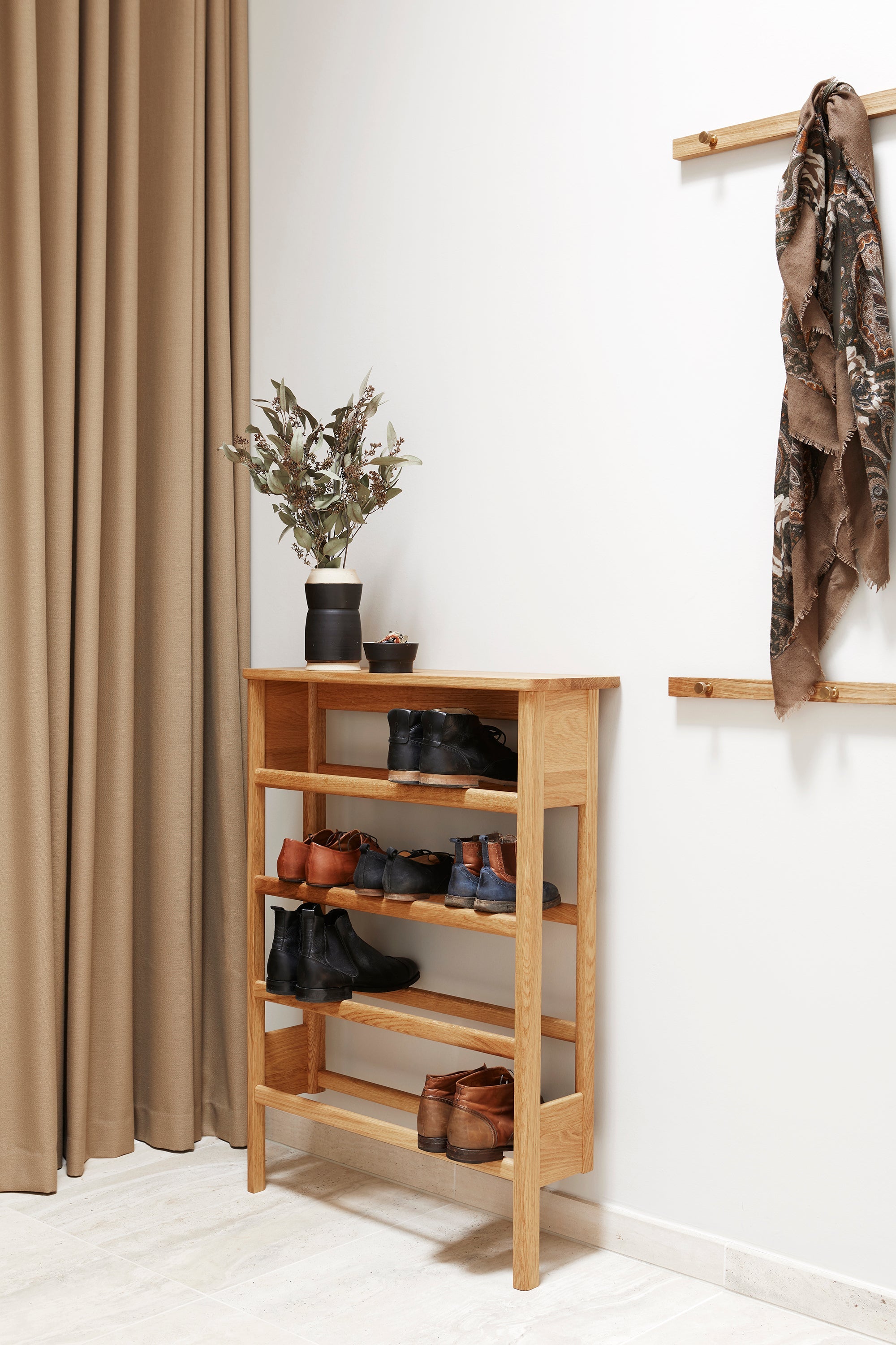 A Line Shoe Rack 72 - White Oak