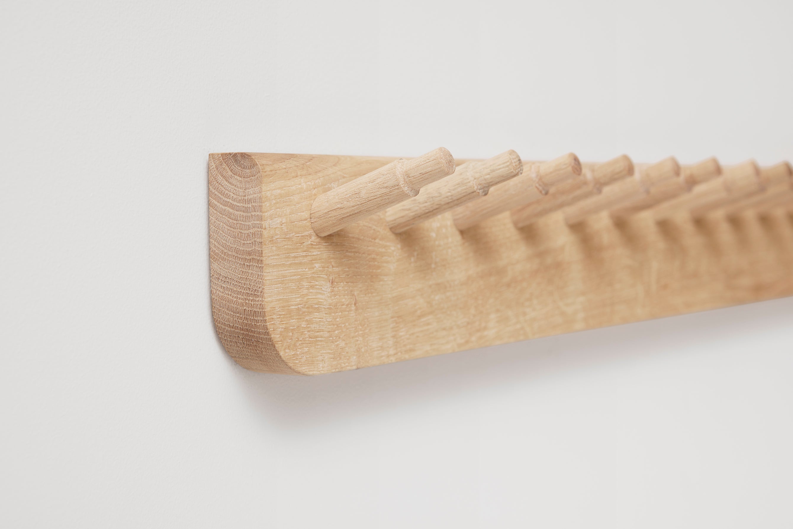 Echo Coat Rack 88 - White Oak