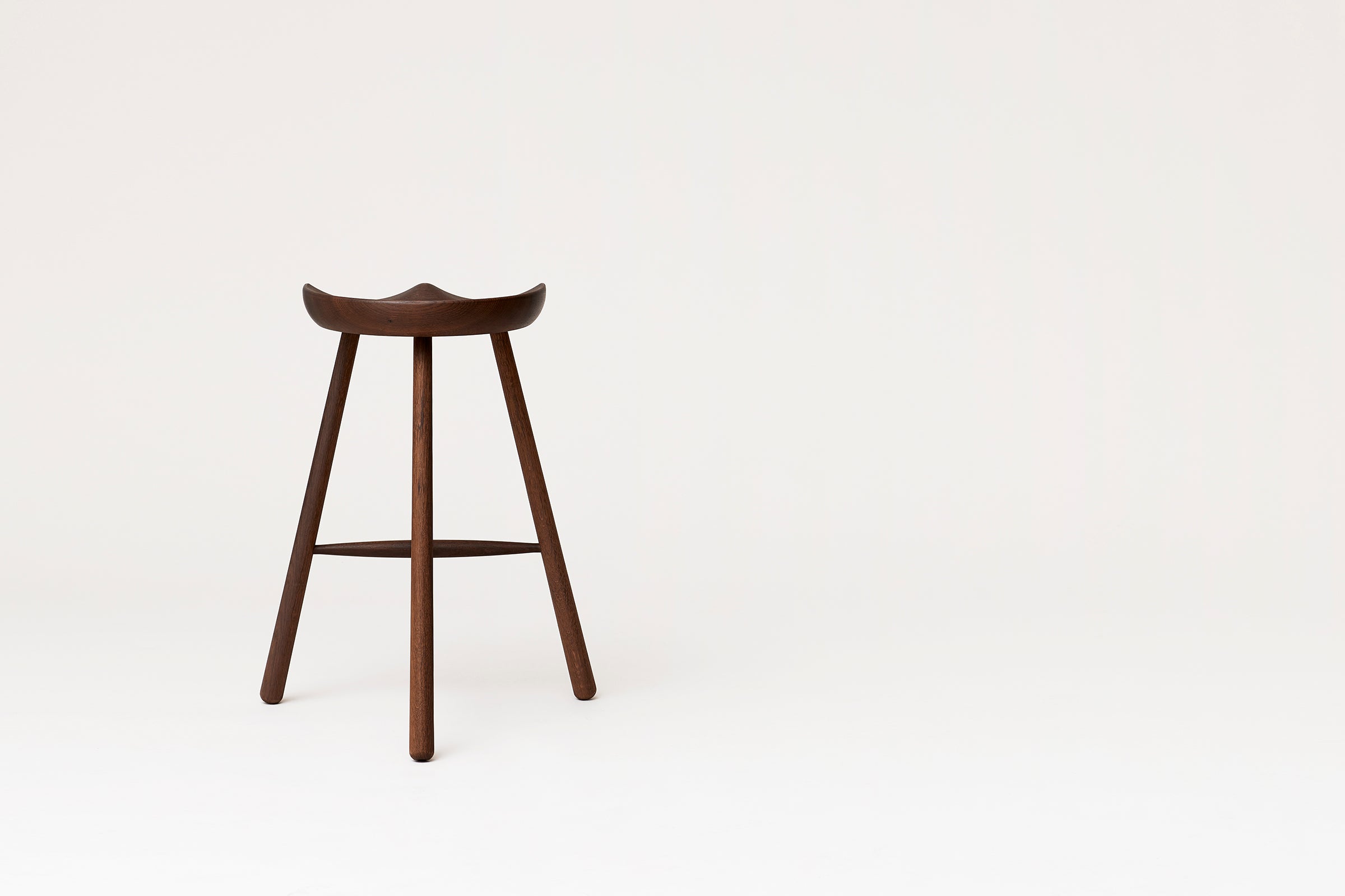 Shoemaker Chair - No. 68 - Smoked Oak