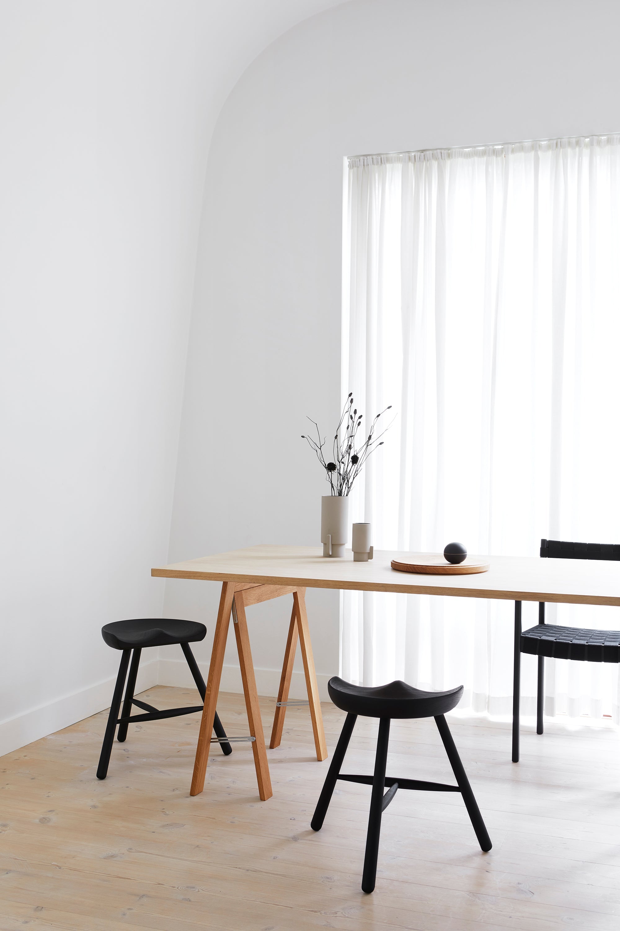 Shoemaker Chair - No. 49 - Black-stained Beech