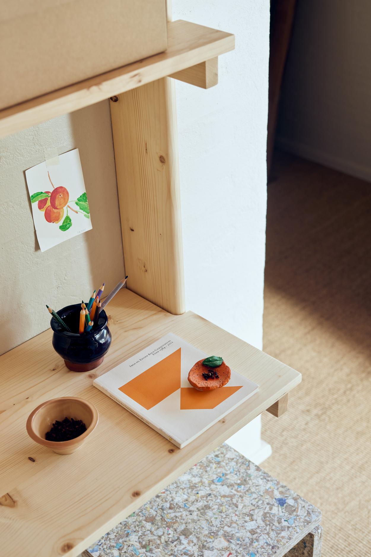 Beam Wall Office Shelf 3 - Pine