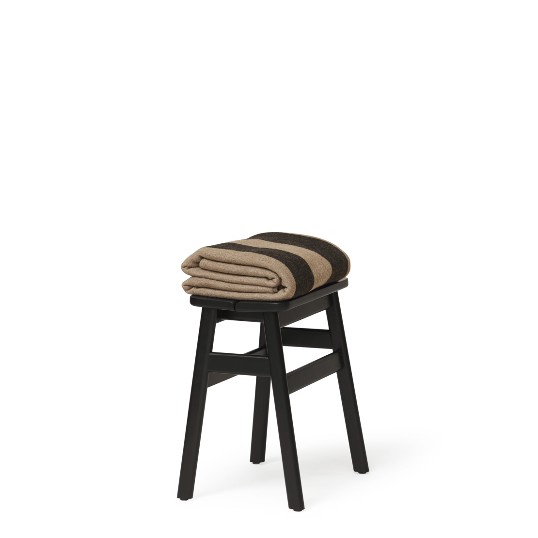 Angle Standard Stool 45 - Black-stained Beech