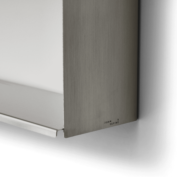 Form & Refine Taper Shelf Line 25Ã—70