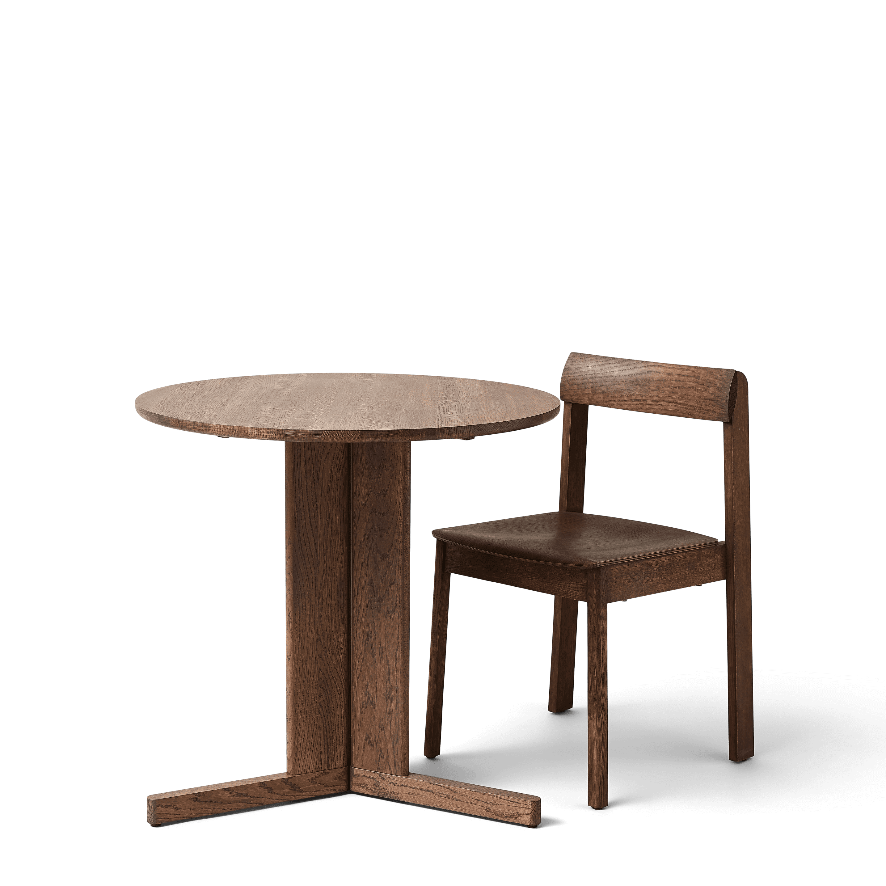 Trefoil Round Table - 3 Legs - Smoked Oak