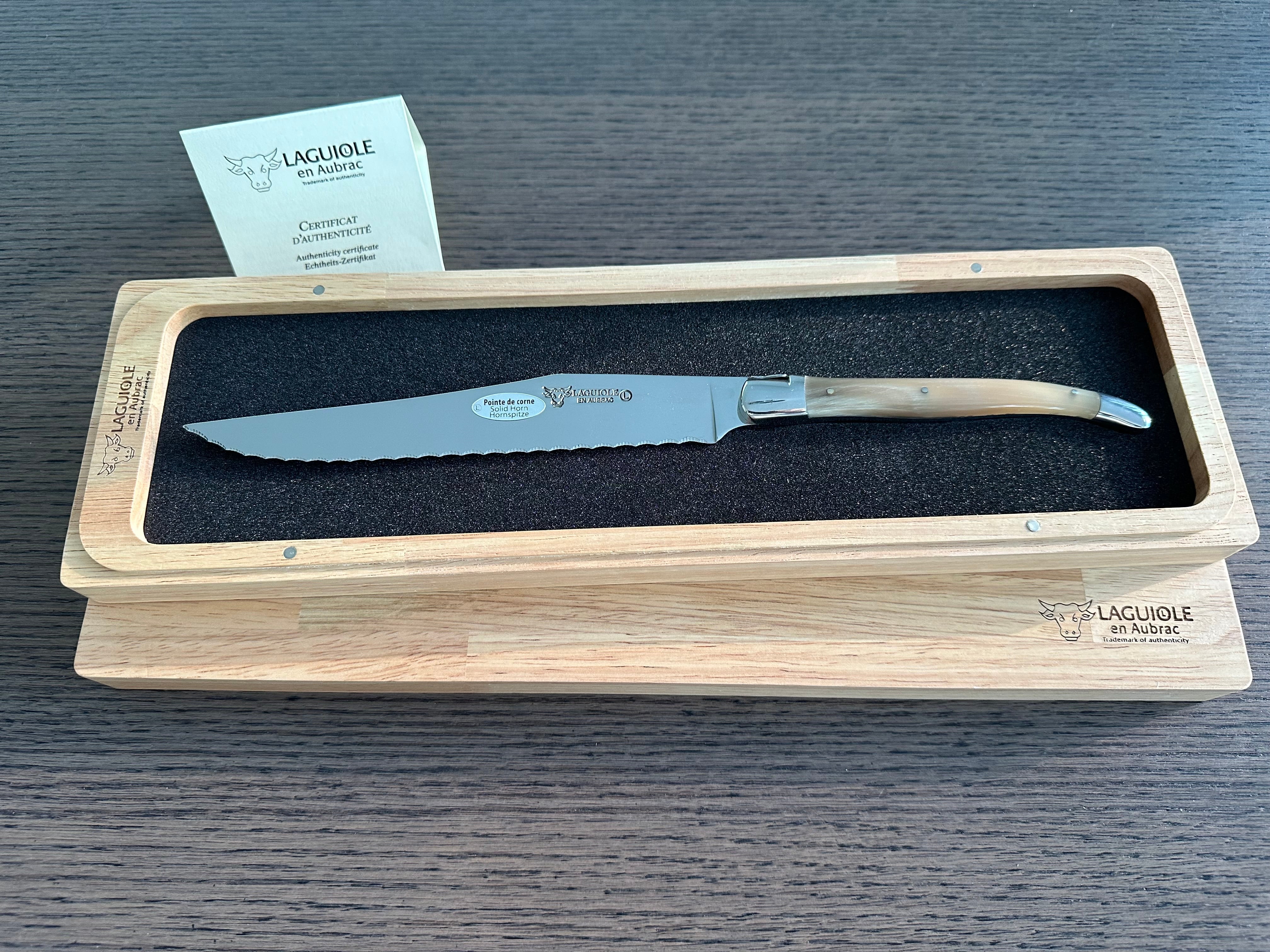 Laguiole en Aubrac Stainless Steel Bread Serrated Knife With Solid Horne Handle, 7-in
