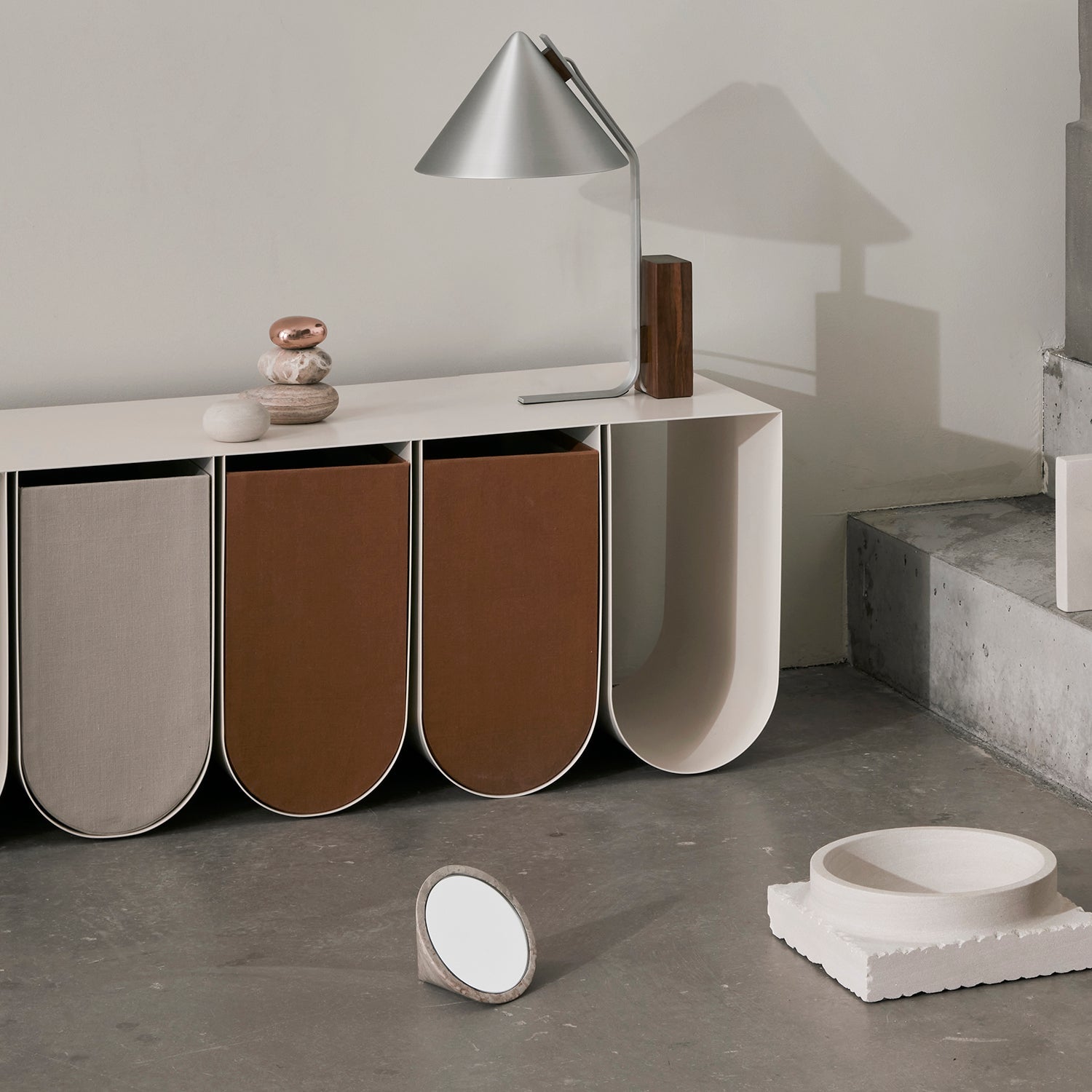 Curved Box Grey - Medium