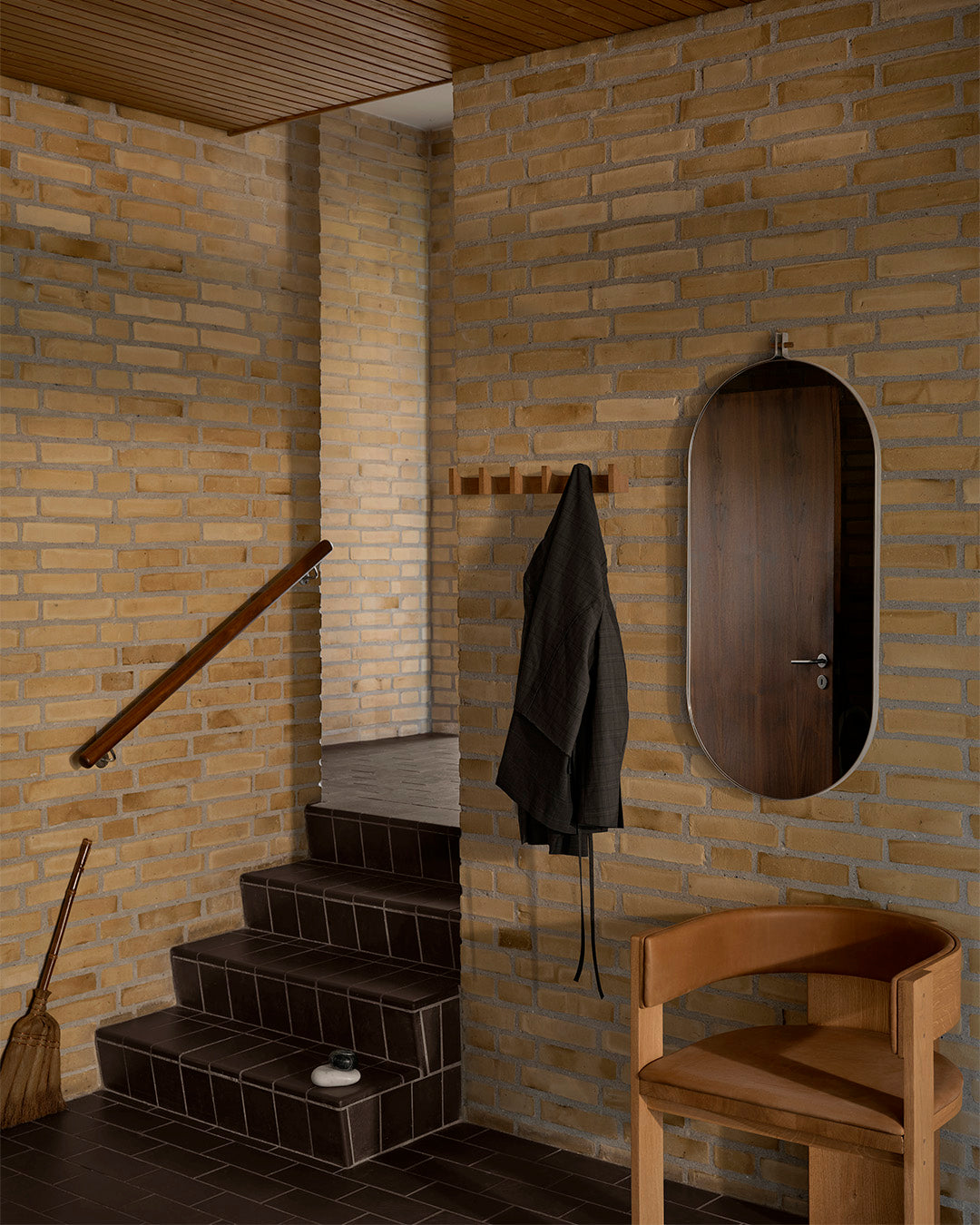 Column Coat Rack - Long Warm Oak