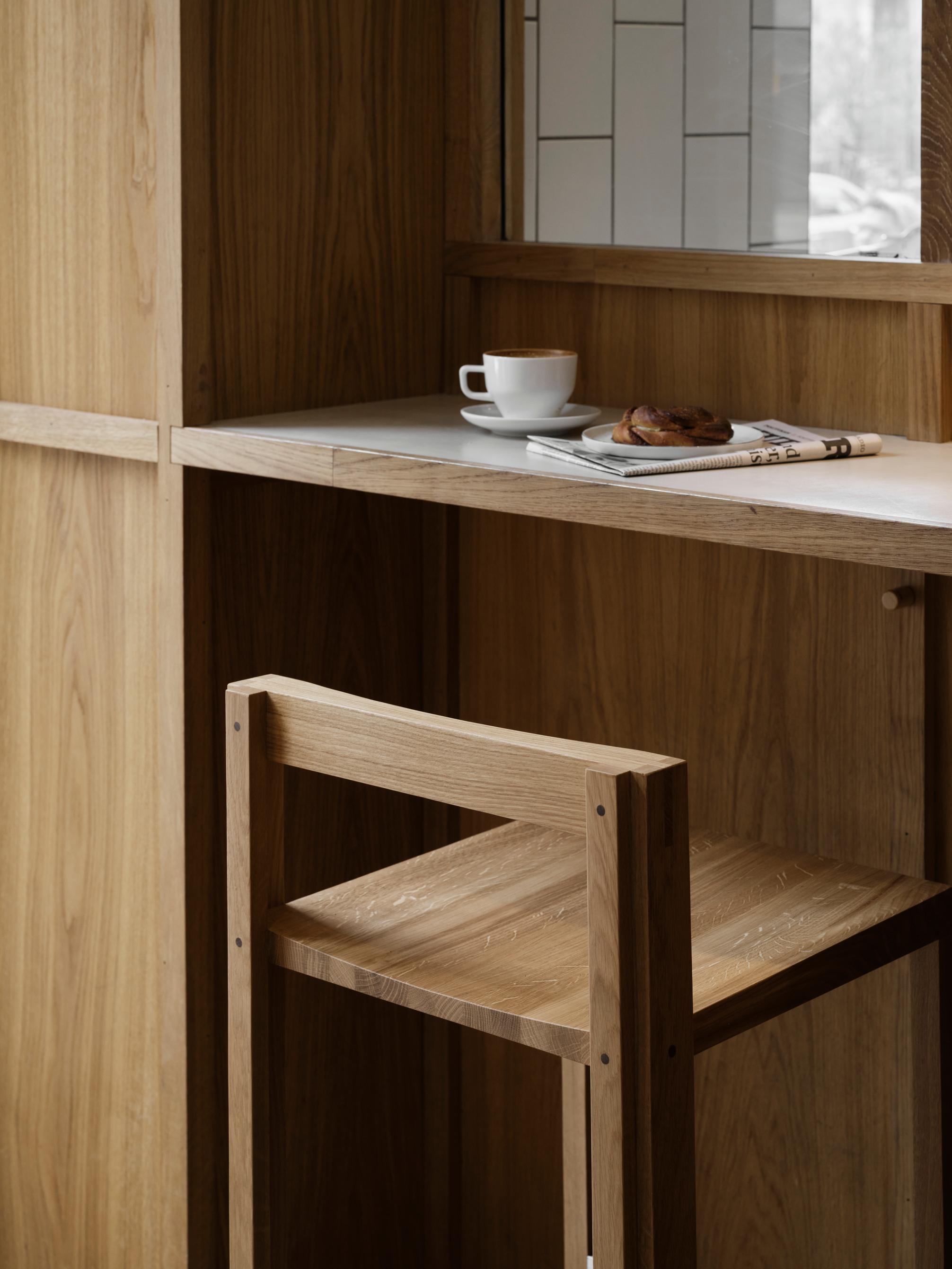 Outline Bar Chair - Warm
