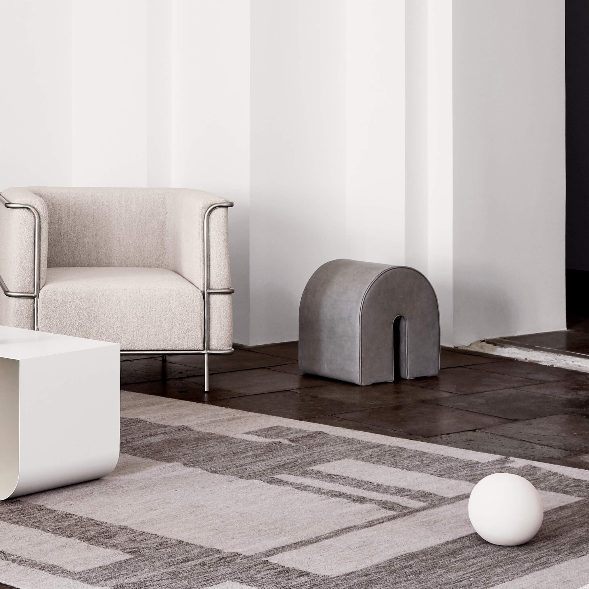 Contemporary Kelim Rug - 118 x 78" Beige
