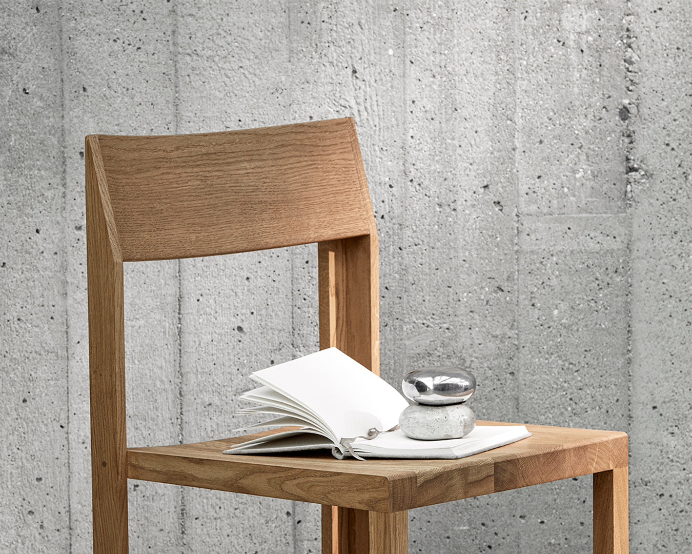 Outline Chair