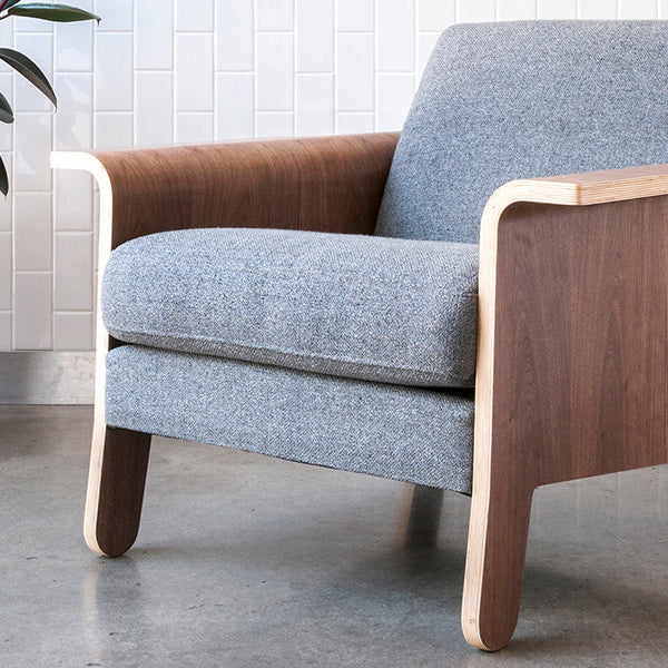 Andorra Pewter / Walnut / Lifestyle