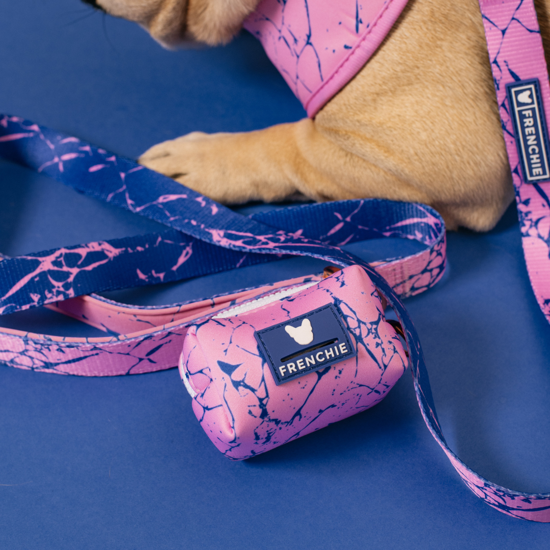 Frenchie Poo Bag Holder - Pink Marble
