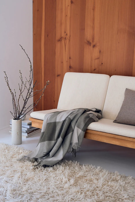 Santa Fe Throw - Umber