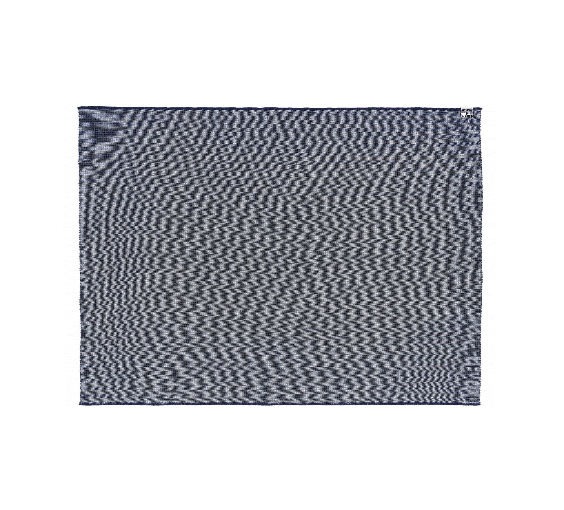 Silkeborg Uldspinderi Sevilla Throw 130x190 cm Throw 5269 Deep Ocean Blue