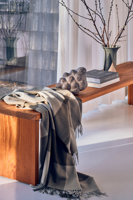 Santa Fe Throw - Umber