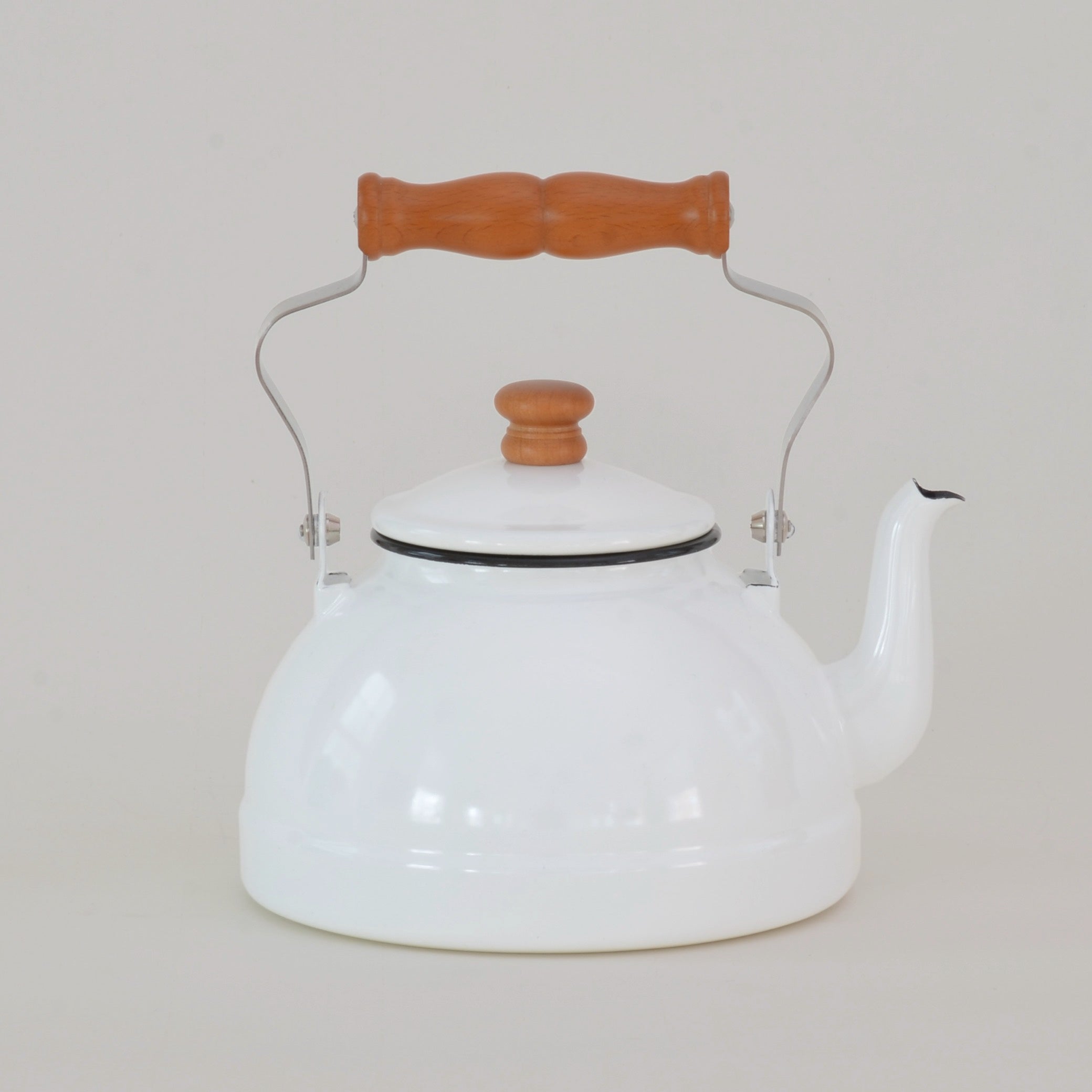 Tsukiusagi-jirushi - Enamel Kettle - 2.2L