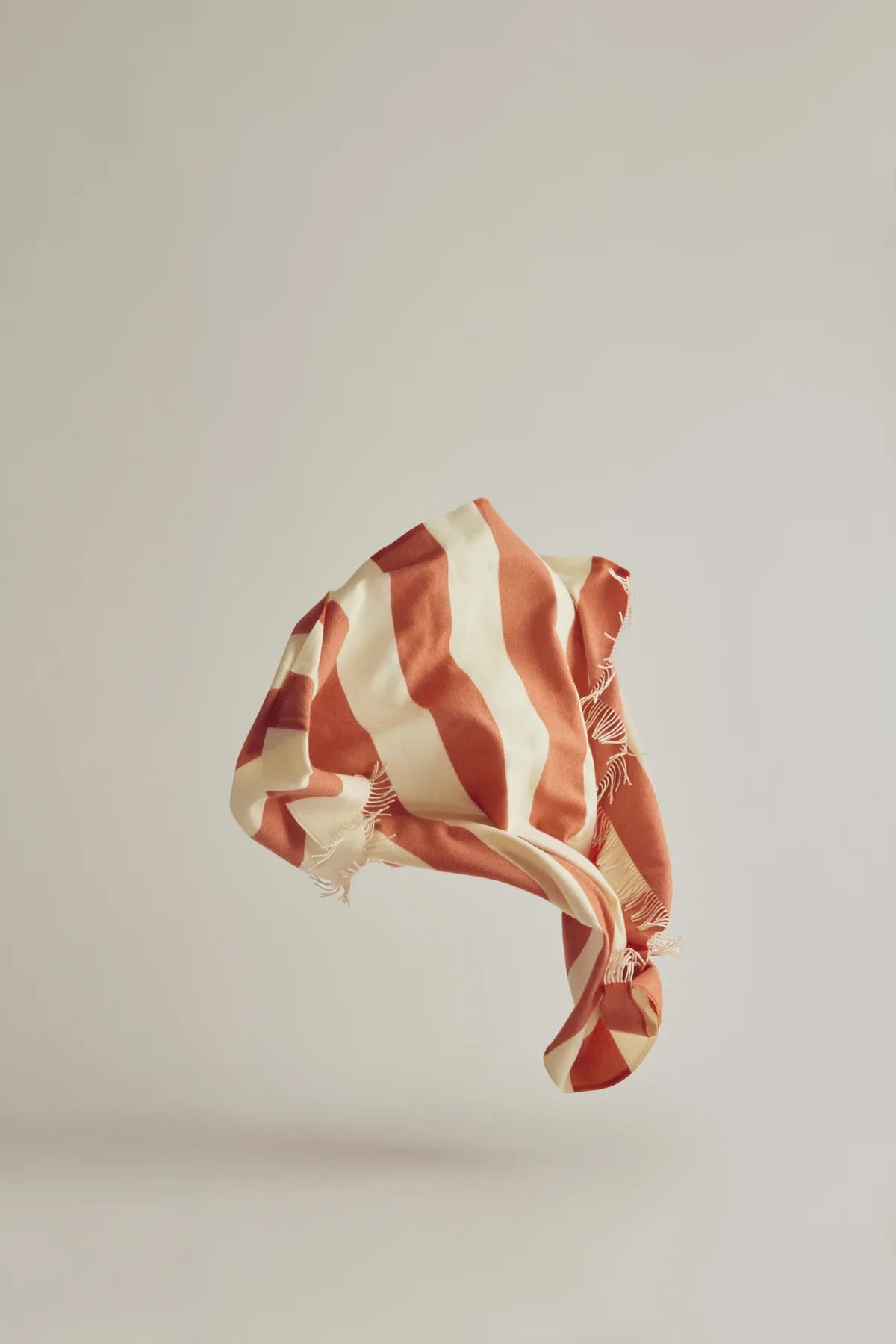 The Sweater Throw - Orange