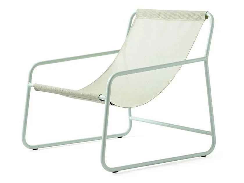 Easy Outdoor Lounge Chair