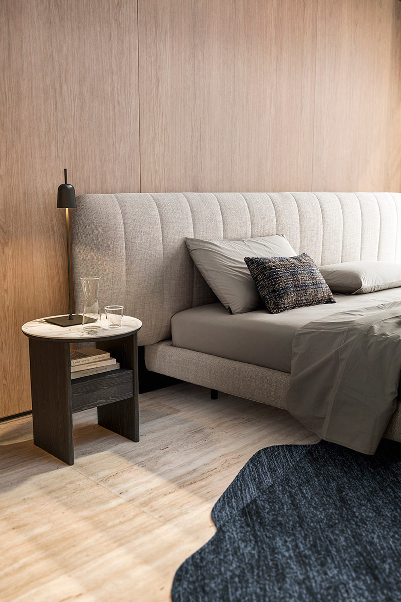 Ascent Table Lamp