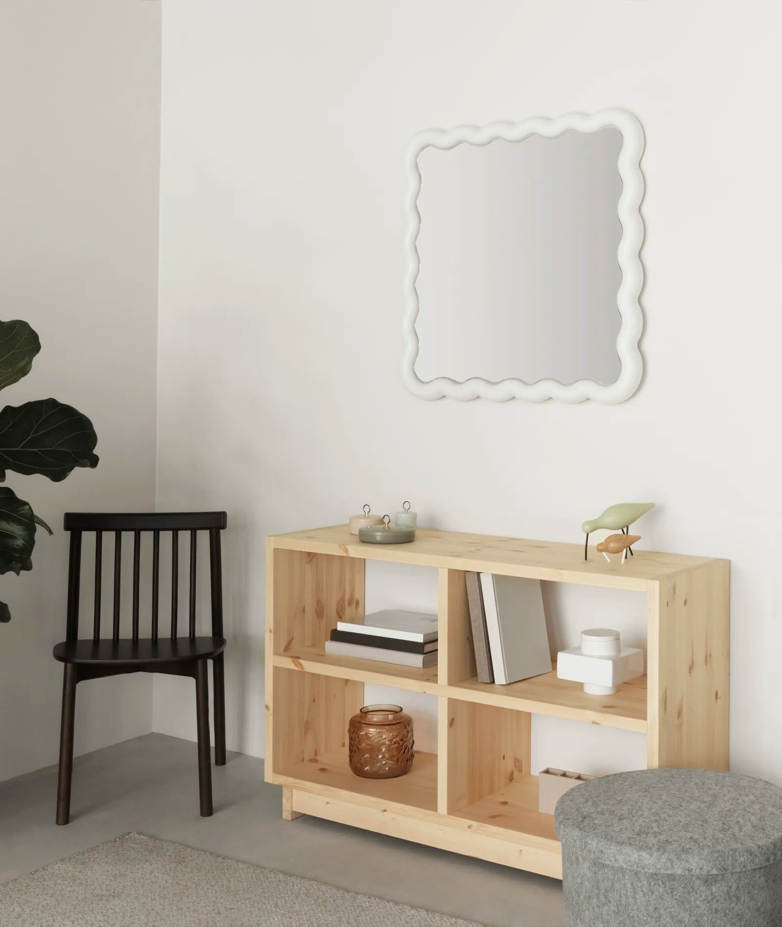 Fyr Bookcase Medium Pine