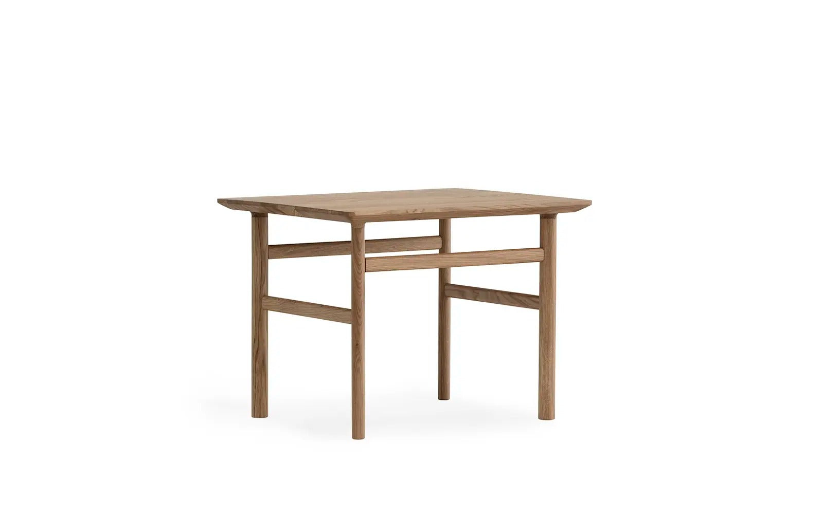 Grow Table 50 x 60 cm. Stained Oak
