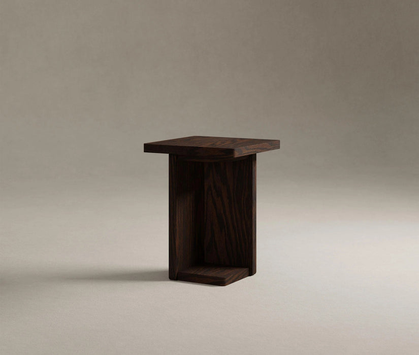 The Keeps Nightstand